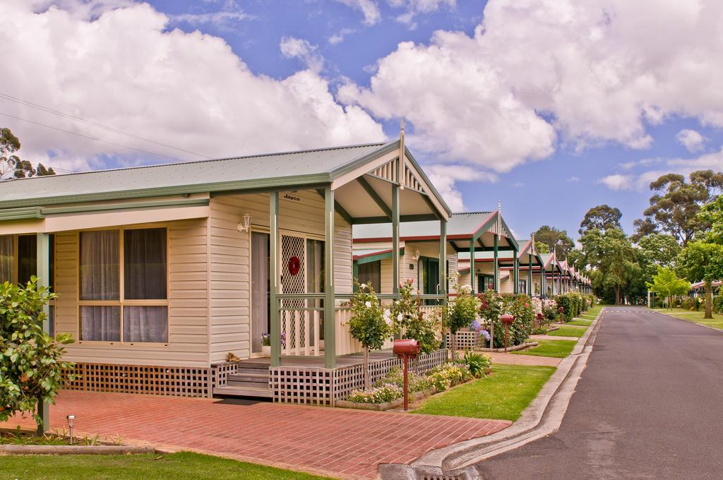 Warragul Gardens Holiday Park Екстериор снимка