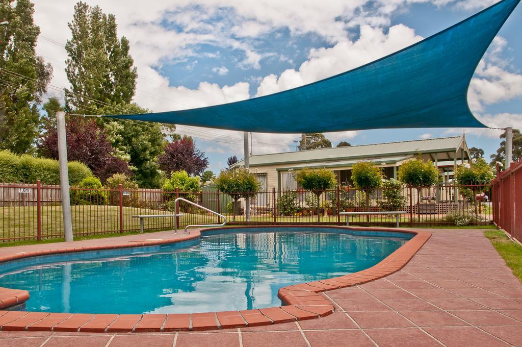 Warragul Gardens Holiday Park Екстериор снимка