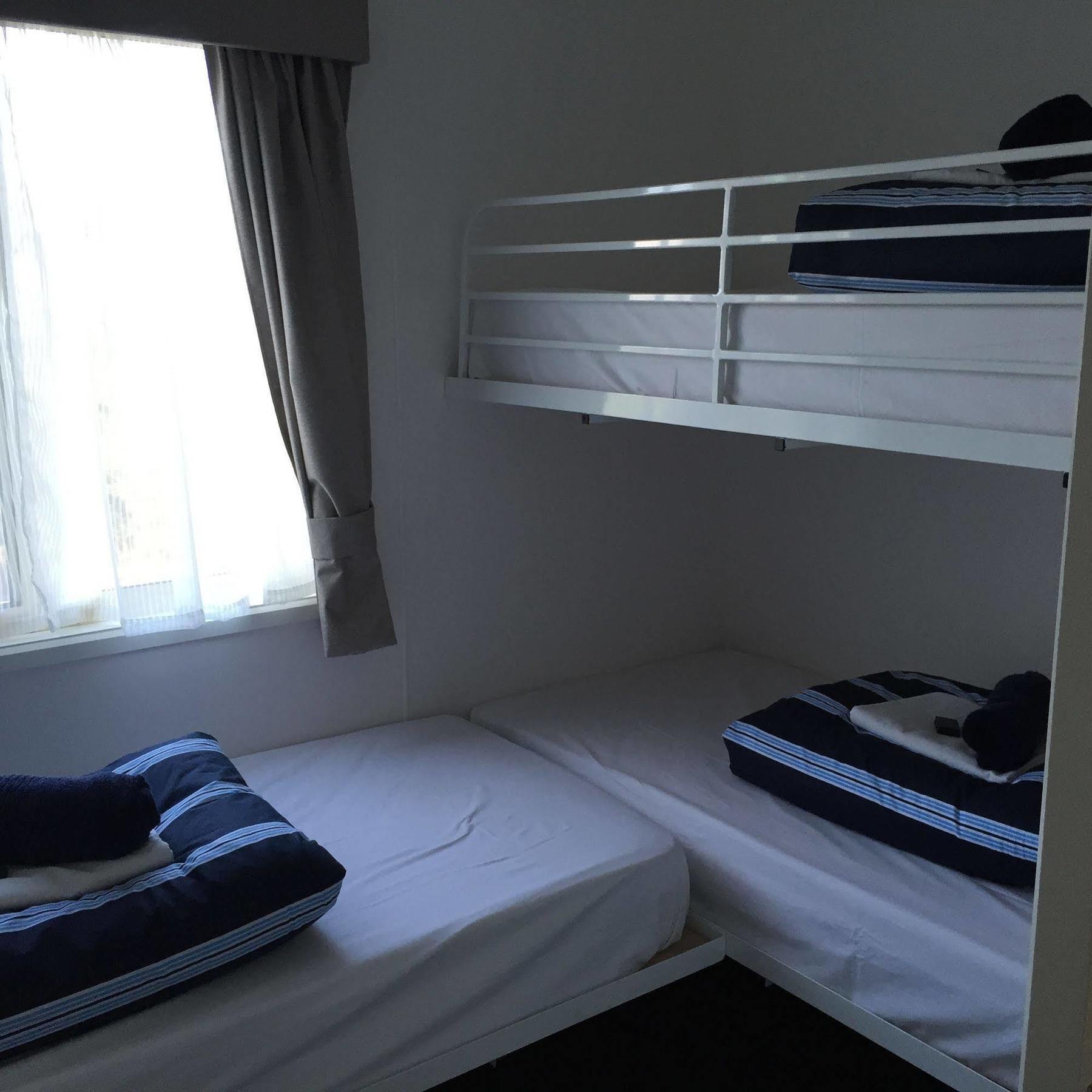 Warragul Gardens Holiday Park Екстериор снимка