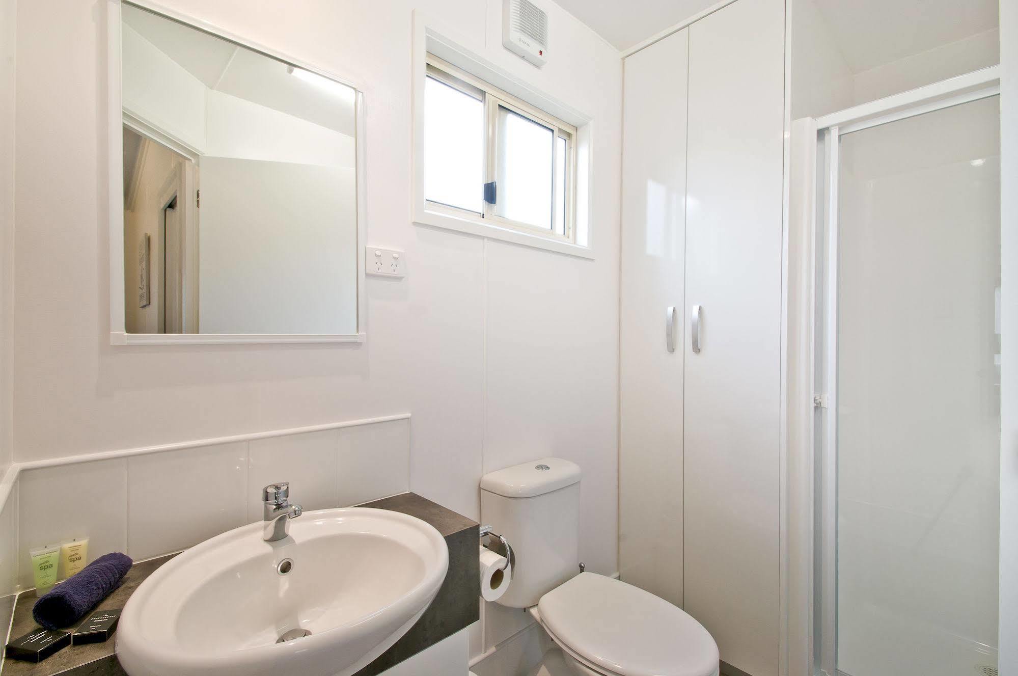 Warragul Gardens Holiday Park Екстериор снимка